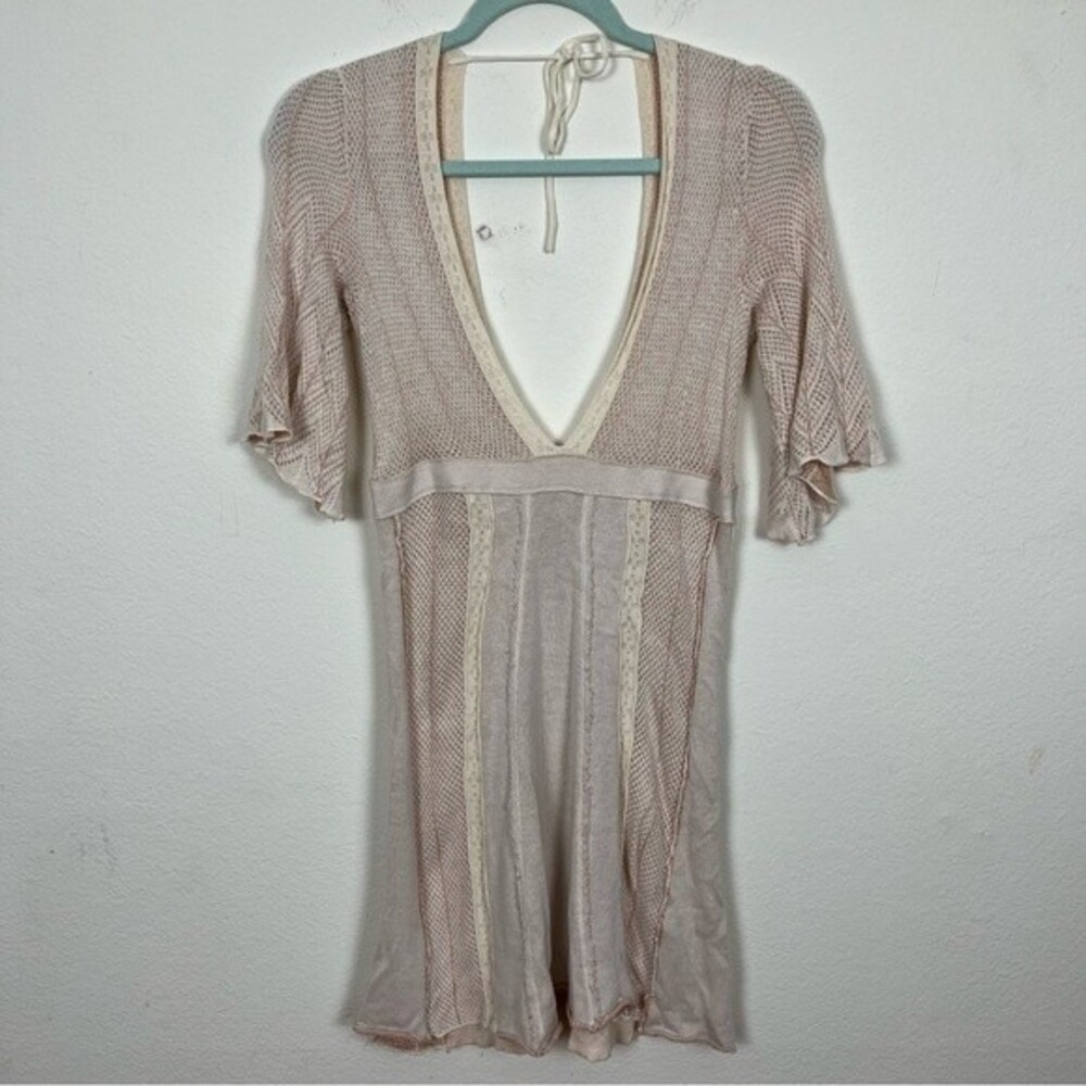 Free People Deep V Knit Ivory/Pink Boho Chic Mini Dress- Size Small - Picture 5 of 8